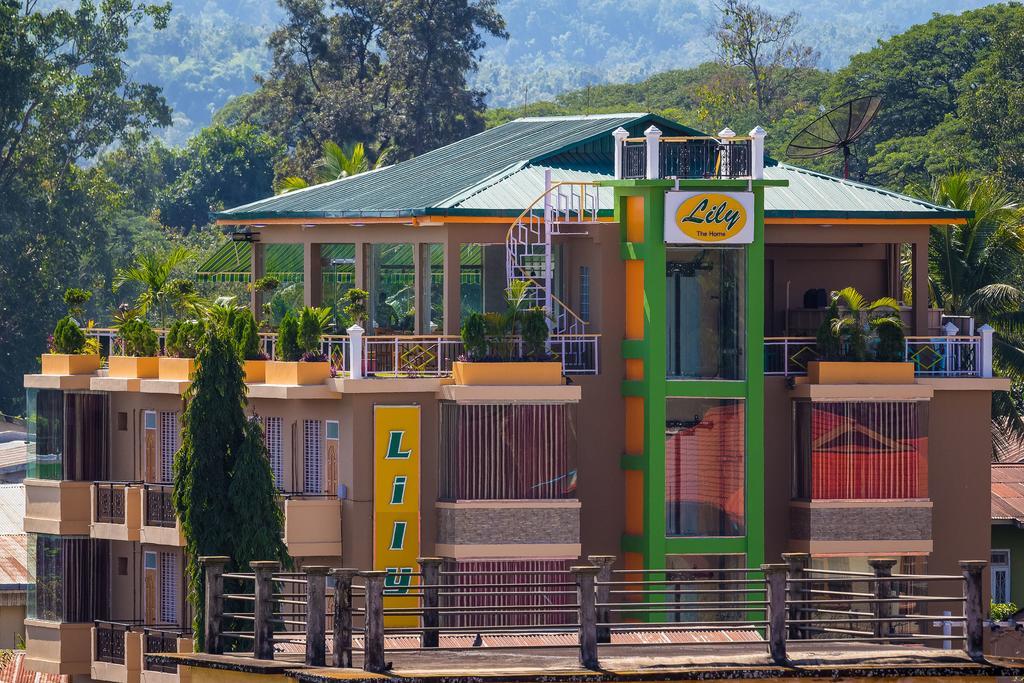 Hotel Lily The Thibaw