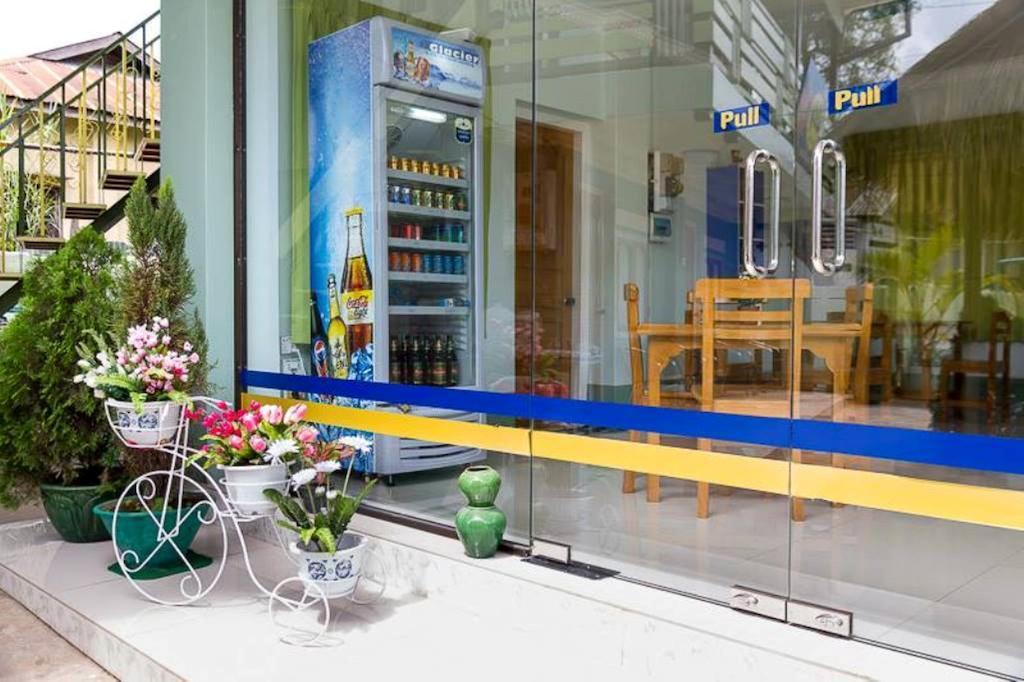 Hotel Lily The Hsipaw